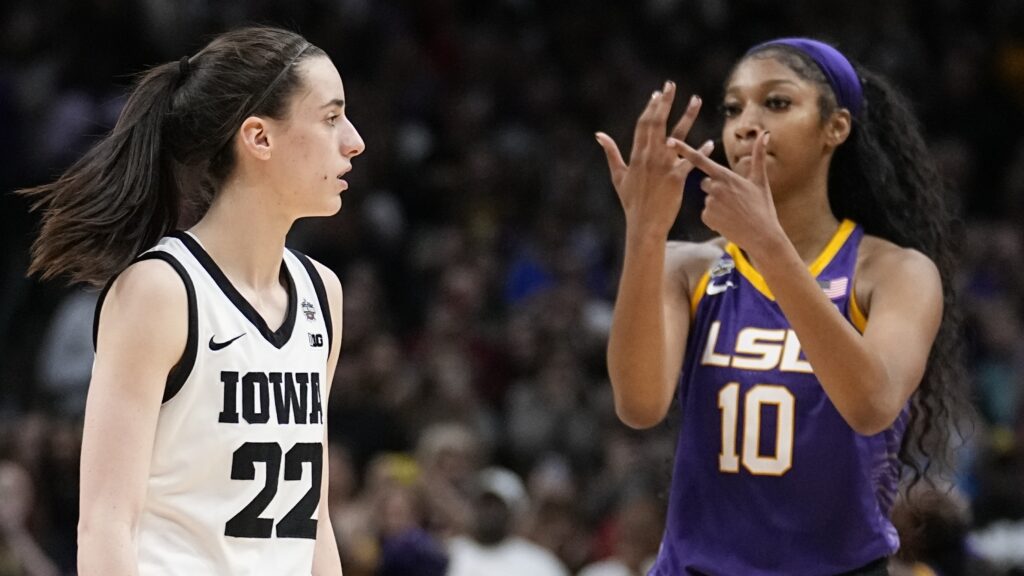 NCAA-LSU-Iowa Preview Basketball